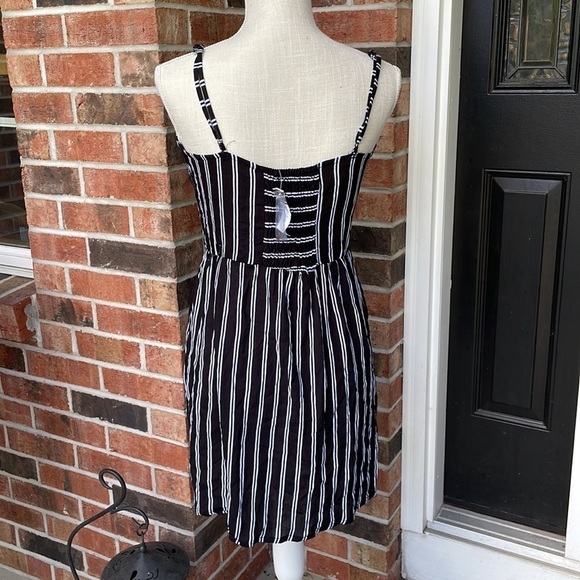 Rue21 Sun Dress - Picture 3 of 6